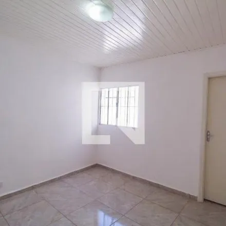 Rent this 2 bed house on Rua Orfanato 1320 in Água Rasa, São Paulo - SP