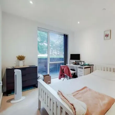 Image 7 - 4 Reminder Lane, London, SE10 0UJ, United Kingdom - Apartment for sale