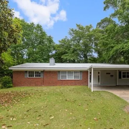 Buy this 3 bed house on 1260 Mendheim Drive in Dothan, AL 36301