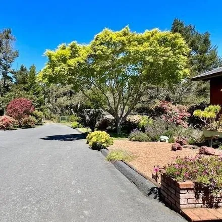 Image 8 - Simpson Lane, Mendocino County, CA, USA - House for sale