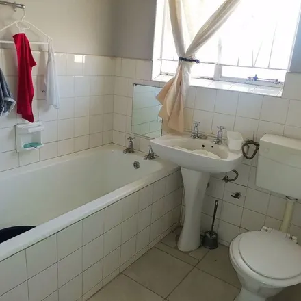 Image 3 - Discom, Yoxall Street, Mangaung Ward 19, Bloemfontein, 9300, South Africa - Apartment for rent