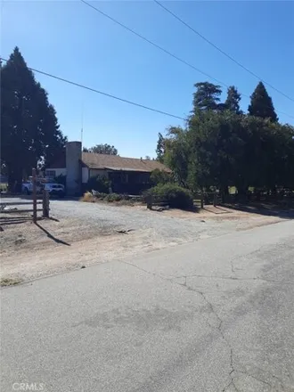 Buy this 3 bed house on 1285 Pascoe Road in Glennville, Kern County
