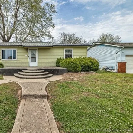 Buy this 3 bed house on 4401 West 1st Street in Tulsa, OK 74127