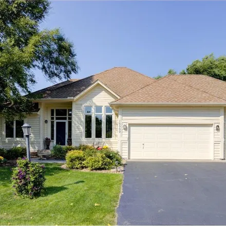 Buy this 4 bed house on 16569 Interlachen Boulevard in Lakeville, MN 55044