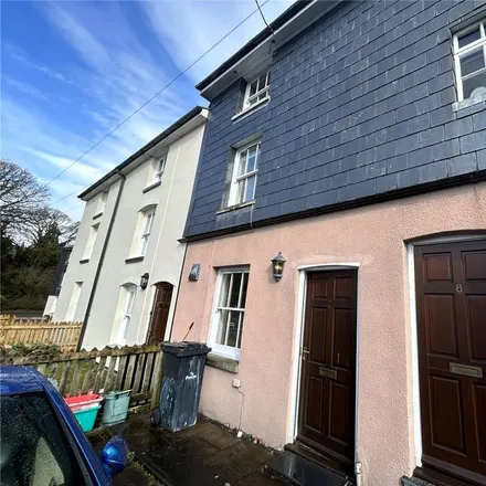 Rent this 2 bed townhouse on Bryn-du Road in Llanidloes, SY18 6EP