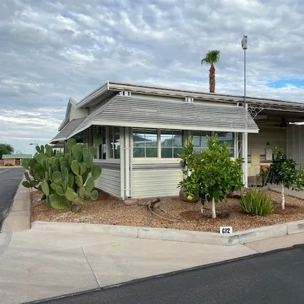Image 6 - 1425 South Meridian Drive, Mesa, AZ 85220, USA - House for sale