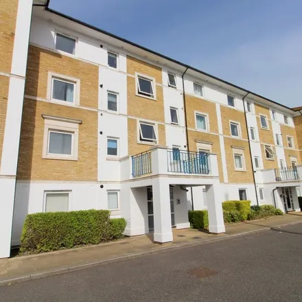 Rent this 2 bed apartment on St Vincent Court in Roedean, BN2 5XJ