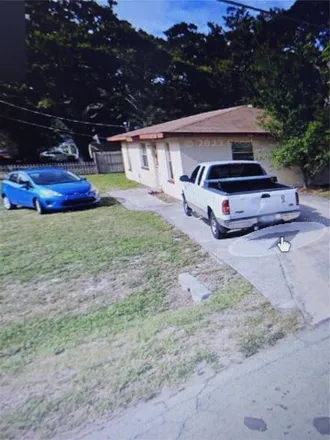 Buy this 2 bed house on 1112 38th Street West in Bradenton, FL 34205
