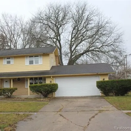 Buy this 3 bed house on 1877 Lynbrook Drive in Flint, MI 48507
