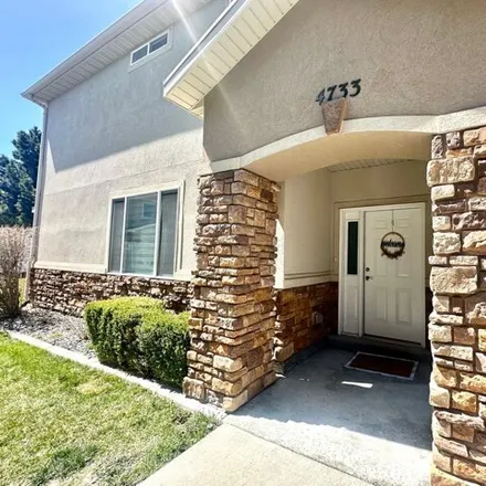 Buy this 3 bed condo on 7091 Brittany Town Drive in West Jordan, UT 84084
