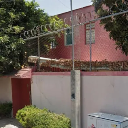 Buy this 4 bed house on Calle Bosques De Puebla 13 in 54054 Tlalnepantla, MEX