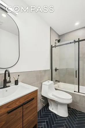 Image 4 - 1285 Herkimer Street, New York, NY 11233, USA - House for rent