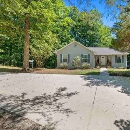 Image 2 - 175 Black Oak Ln, Byrdstown, Tennessee, 38549 - House for sale