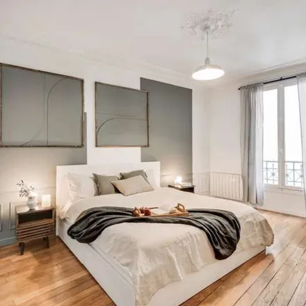 Image 5 - 62 Rue Damrémont, 75018 Paris, France - Apartment for rent