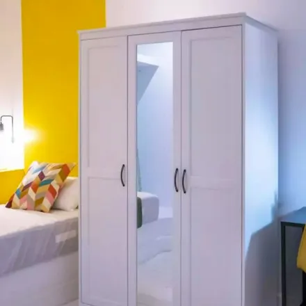 Rent this 1 bed apartment on Plaça de Sant Lluís Bertran in 46003 Valencia, Spain