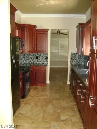 Image 6 - 9000 Rivers Edge Drive, Las Vegas, NV 89117, USA - House for rent