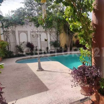 Buy this 4 bed house on Calle Xicoténcatl in 28500 Cuauhtémoc, COL