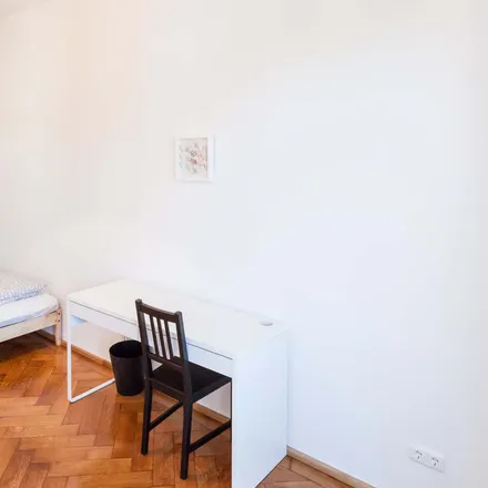 Rent this 3 bed room on Deisenhofener Straße 4 in 81539 Munich, Germany