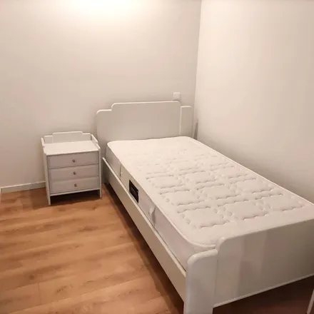 Rent this 2 bed apartment on Mercado Municipal in Praça do Comércio, 4700-370 Braga