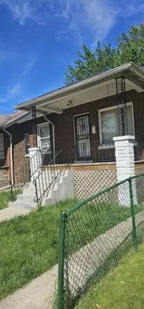 Image 2 - 8333 South Drexel Avenue, Chicago, IL 60619, USA - House for sale