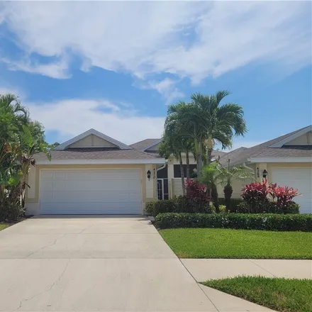 Rent this 3 bed townhouse on 4270 Avian Avenue in Fort Myers, FL 33916