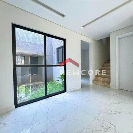 Image 1 - Rua Cocos 183, Uberaba, Curitiba - PR, 81570-001, Brazil - House for sale