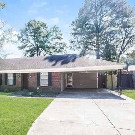 Rent this 3 bed house on 5339 Longwood Drive in Memphis, TN 38134