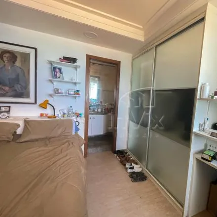Buy this 4 bed apartment on Avenida Estudante José Júlio de Souza in Praia de Itaparica, Vila Velha - ES