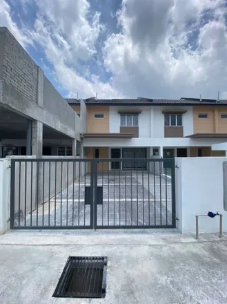 Rent this 4 bed apartment on unnamed road in Bandar Mahkota Banting, 42700