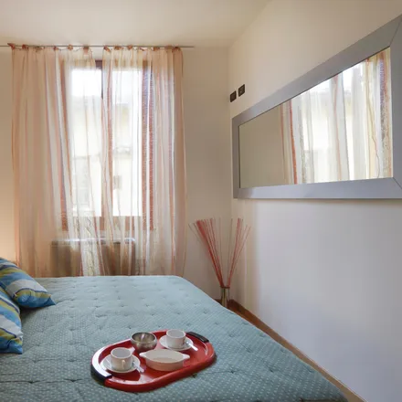 Image 5 - Via Sant'Apollonia, 7, 40126 Bologna BO, Italy - Apartment for rent