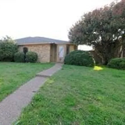 Image 2 - 11964 Garden Terrace Drive, Audelia, Dallas, TX 75243, USA - House for sale