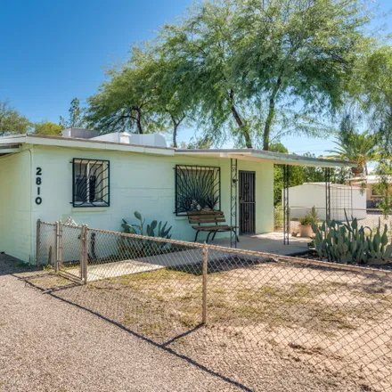 Image 3 - 2810 North Laurel Avenue, Tucson, AZ 85712, USA - House for sale