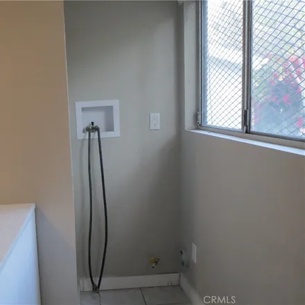 Image 7 - 12203 Menlo Avenue, Los Angeles, CA 90044, USA - House for rent