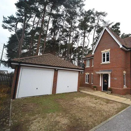 Rent this 5 bed house on Heathland Way in Mildenhall, IP28 7SA