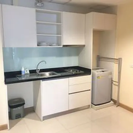 Rent this 1 bed apartment on The Address 42 Building B in 39, Soi Barbot 1