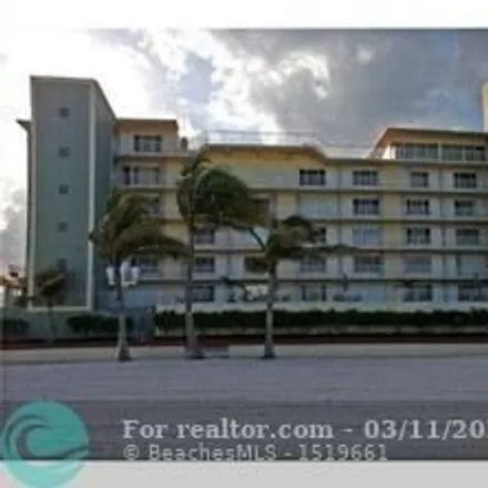 Rent this 1 bed condo on 650 South Surf Road in Hollywood, FL 33019