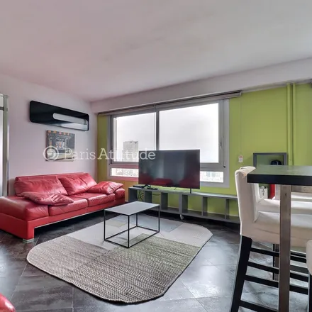 Rent this 3 bed apartment on Tour Gambetta in Rue Henri Regnault, 92400 Courbevoie