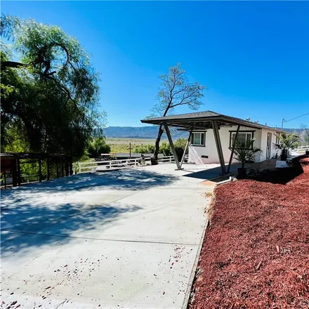 Buy this 2 bed house on 314 Acacia Street in Lake Elsinore, CA 92530