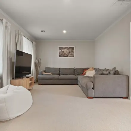 Image 3 - Mirabel Avenue, Ringwood East VIC 3135, Australia - Apartment for rent