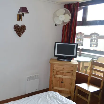 Rent this 2 bed apartment on Route des vignes in 73570 Brides-les-Bains, France