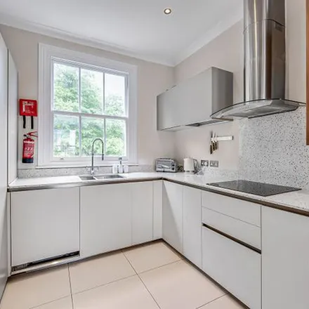 Rent this 4 bed apartment on 77 Ifield Road in London, SW10 9AR