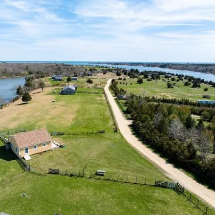 Buy this 6 bed house on 104 Pond View Farm Road in West Tisbury, Dukes County