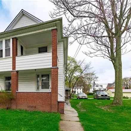 Buy this 4 bed house on 1309 Shorb Avenue Northwest in Canton, OH 44703