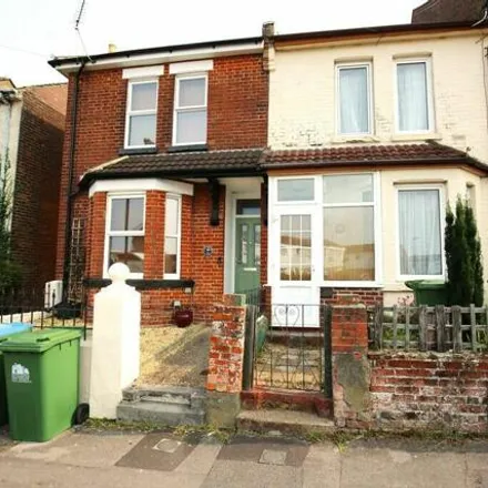 Buy this 2 bed townhouse on 9 Swanage Close in Southampton, SO19 2EW