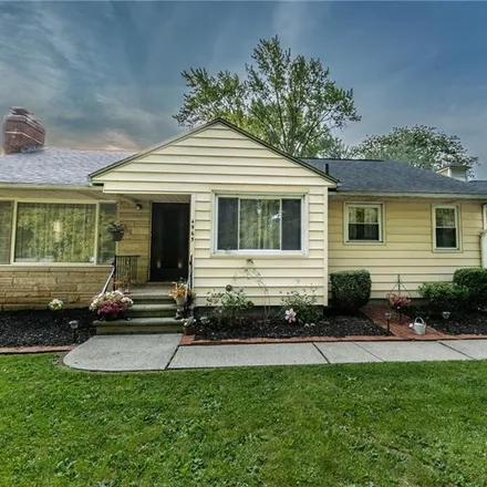 Buy this 2 bed house on 9922 Leavitt Road in Amherst, OH 44035