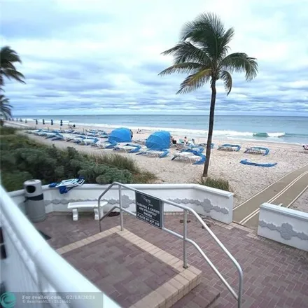 Image 2 - Regency Tower North, 3850 Galt Ocean Drive, Fort Lauderdale, FL 33308, USA - Condo for sale