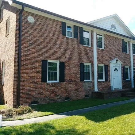 Rent this 2 bed apartment on 1467 Shirley Street in Melrose Heights, Columbia