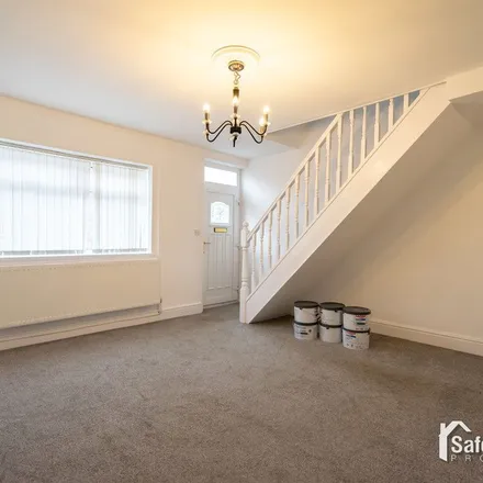 Rent this 2 bed townhouse on Prospect Inn in 70 Weston Road, Westfield