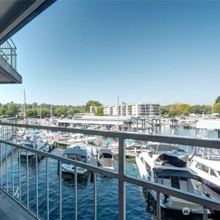 Image 2 - Spinnaker Bay Marina, 9500 Rainier Avenue South, Seattle, WA 98118, USA - Condo for sale