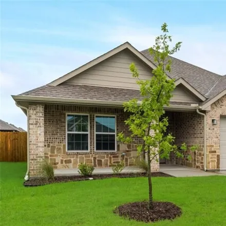 Rent this 3 bed house on 808 Hardaway Dr in Greenville, Texas